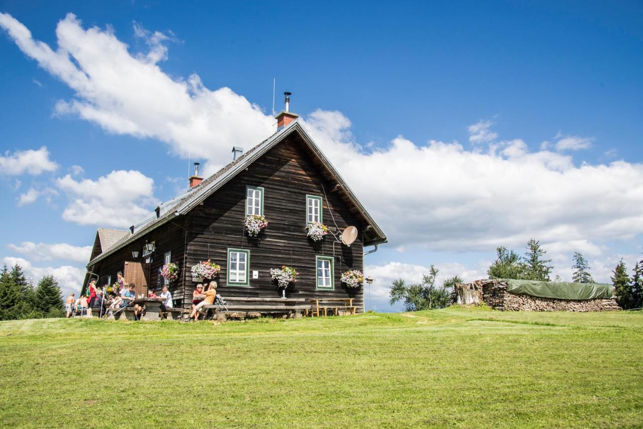 Jufa Bruck An Der - Im Weitental Hotel 3*