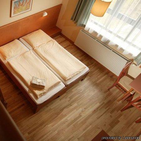 Jufa Im Weitental - Bruck An Der Hotel