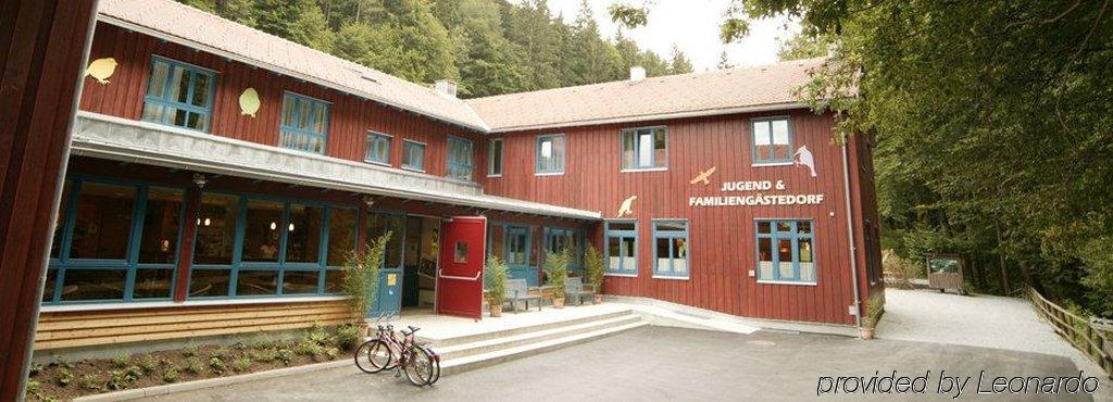 Jufa Im Weitental - Bruck An Der